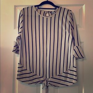 Pretty women’s work blouse size XL